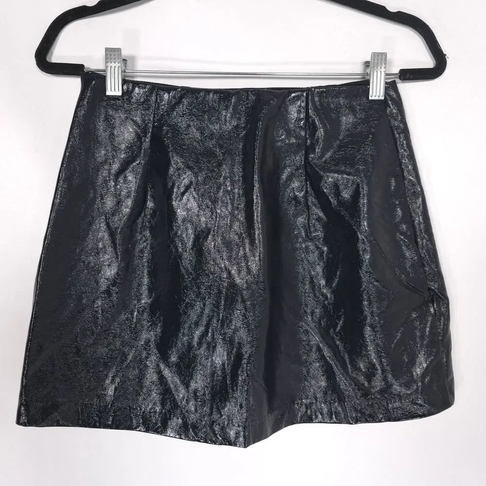 ABERCROMBIE & FITCH Mini Skirt SMALL Vegan Leather‎ Black Pleated Womens